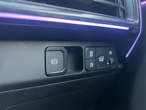 DT25ZZN Hyundai Santa Fe 1.6 TGDi PHEV Calligraphy 5dr 4WD Auto [6 Seats] Thumbnail #37