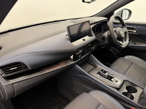 DS23KVM Nissan Qashqai 1.5 E-Power Tekna 5dr Auto Thumbnail #3