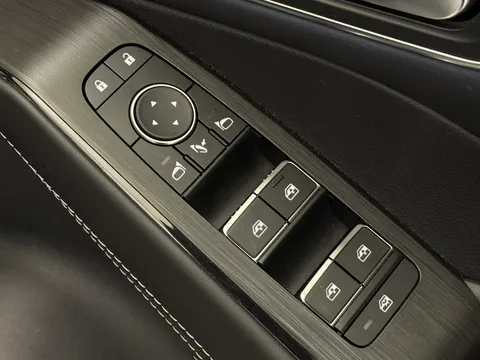 DS23KVM Nissan Qashqai 1.5 E-Power Tekna 5dr Auto Thumbnail #21