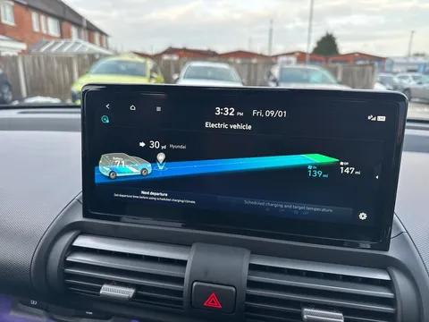 DN25UAA Hyundai Inster 85kW 02 49kWh 5dr Auto Thumbnail #20