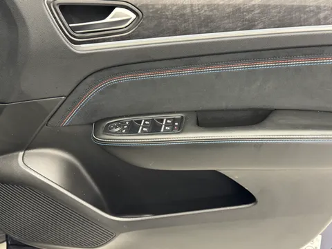 BW24ZZO Renault ARKANA 1.6 E-Tech FHEV 145 Esprit Alpine 5dr Auto Thumbnail #16