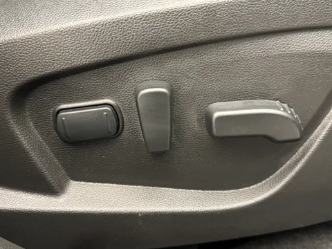 BW24ZZO Renault ARKANA 1.6 E-Tech FHEV 145 Esprit Alpine 5dr Auto Thumbnail #18