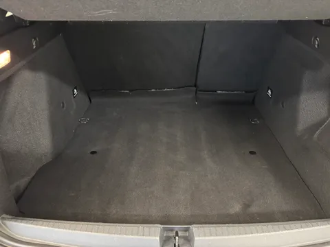 DV22YRR Dacia Duster 1.3 TCe 130 Comfort 5dr Thumbnail #9