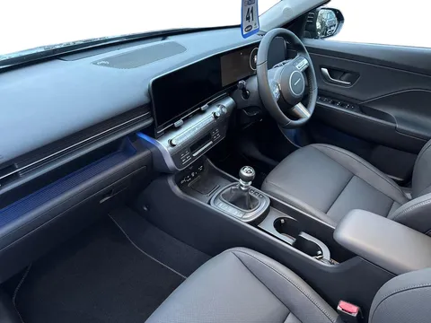 DX75XWG Hyundai Kona 1.0T 100 Ultimate 5dr Thumbnail #4