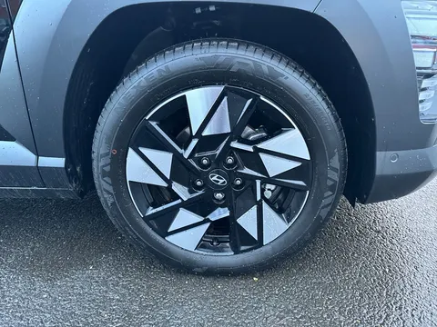 DX75XWG Hyundai Kona 1.0T 100 Ultimate 5dr Thumbnail #16