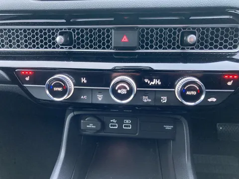 RA73YOJ Honda Civic 2.0 eHEV Elegance 5dr CVT Thumbnail #20