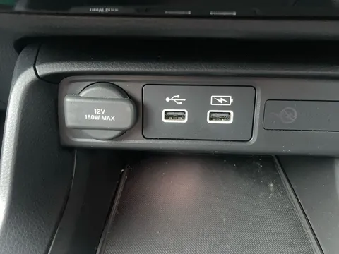 RA73YOJ Honda Civic 2.0 eHEV Elegance 5dr CVT Thumbnail #33