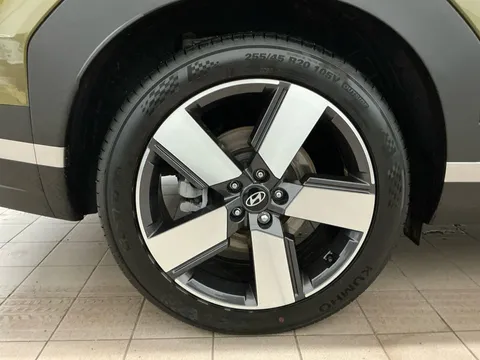 DF74CRX Hyundai Santa Fe 1.6 TGDi Plug-in Hybrid Ultimate 5dr 4WD Auto Thumbnail #17