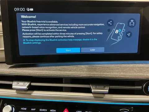 DF74CRX Hyundai Santa Fe 1.6 TGDi Plug-in Hybrid Ultimate 5dr 4WD Auto Thumbnail #26