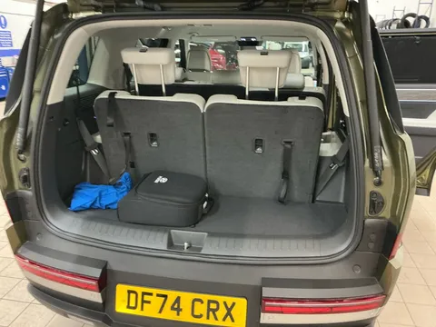 DF74CRX Hyundai Santa Fe 1.6 TGDi Plug-in Hybrid Ultimate 5dr 4WD Auto Thumbnail #31