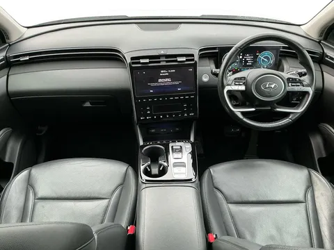 DX71XDR Hyundai Tucson 1.6 TGDi Hybrid 230 Ultimate 5dr 2WD Auto Thumbnail #13