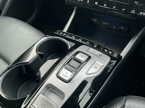 DX71XDR Hyundai Tucson 1.6 TGDi Hybrid 230 Ultimate 5dr 2WD Auto Thumbnail #15