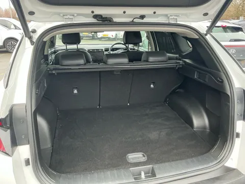 DX71XDR Hyundai Tucson 1.6 TGDi Hybrid 230 Ultimate 5dr 2WD Auto Thumbnail #21