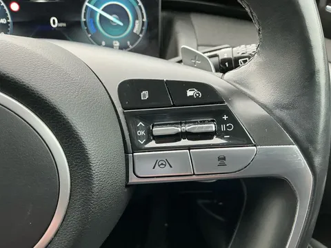 DX71XDR Hyundai Tucson 1.6 TGDi Hybrid 230 Ultimate 5dr 2WD Auto Thumbnail #24