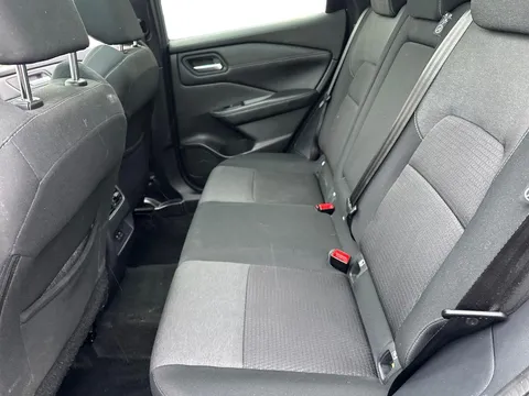 PJ72YWT Nissan Qashqai 1.5 E-Power N-Connecta [Glass Roof] 5dr Auto Thumbnail #16