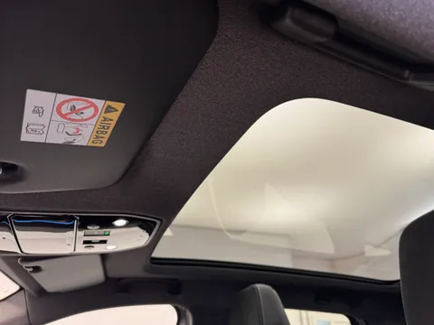 15 of 35 for Renault Austral E-Tech FHEV Techno Esprit Alpine 5dr Auto