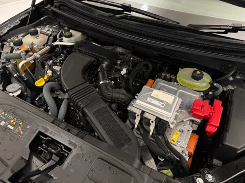 31 of 35 for Renault Austral E-Tech FHEV Techno Esprit Alpine 5dr Auto