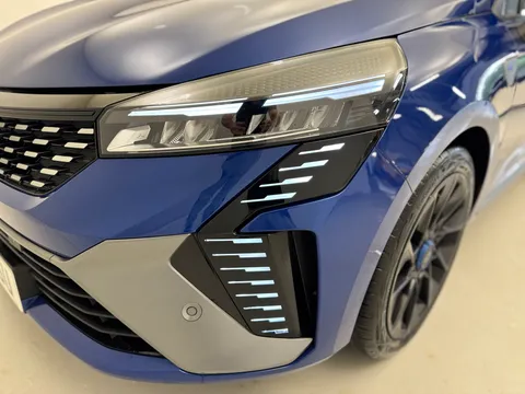 HN25UGU Renault Clio 1.0 TCe 90 Esprit Alpine 5dr Thumbnail #12