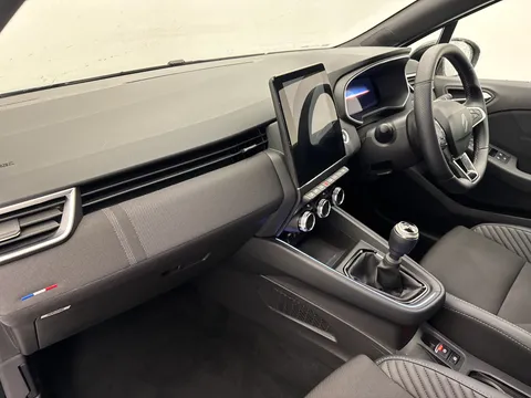 HN25UNS Renault Clio 1.0 TCe 90 Esprit Alpine 5dr Thumbnail #32