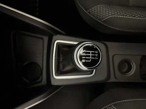 DU72XMZ Dacia Duster 1.0 TCe 90 Prestige 5dr Thumbnail #13