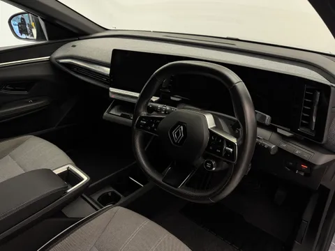 18 of 30 for Renault Megane E-Tech EV60 160kW Techno 60kWh Optimum Charge 5dr Auto