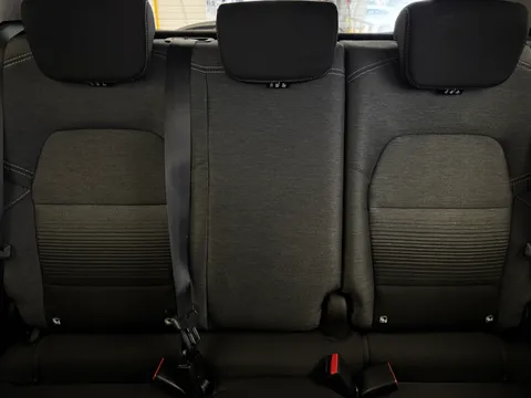 DS71MYZ Renault Captur 1.0 TCE 90 Iconic 5dr Thumbnail #14