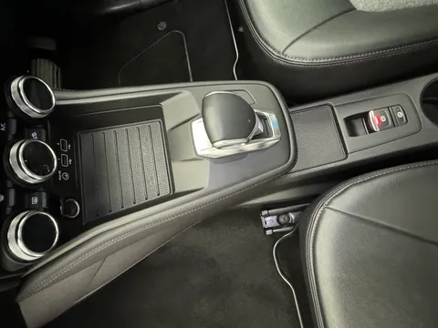 LV21OVC Renault Zoe 100kW i GT Line R135 50kWh Rapid Charge 5dr Auto Thumbnail #30