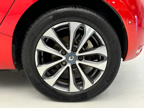 LV21OVC Renault Zoe 100kW i GT Line R135 50kWh Rapid Charge 5dr Auto Thumbnail #36