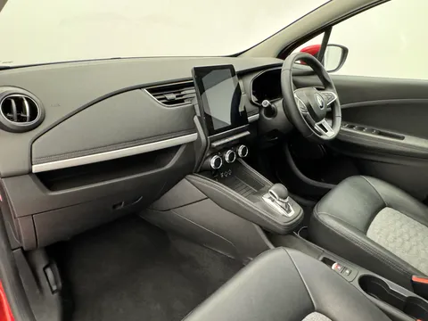 LV21OVC Renault Zoe 100kW i GT Line R135 50kWh Rapid Charge 5dr Auto Thumbnail #38