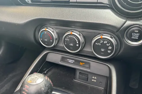 MX54CAS Mazda MX-5 1.5 SE-L Nav 2dr Thumbnail #21