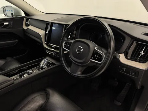KV70LZE Volvo XC60 2.0 B5D Inscription Pro 5dr AWD Geartronic Thumbnail #15
