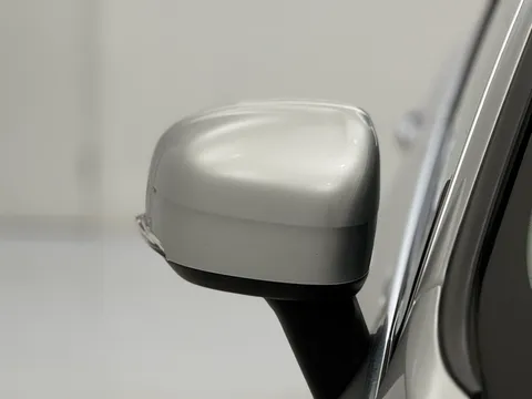 KV70LZE Volvo XC60 2.0 B5D Inscription Pro 5dr AWD Geartronic Thumbnail #35