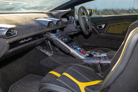 V333AJS Lamborghini Huracan LP 640-4 Performante 2dr LDF Thumbnail #24