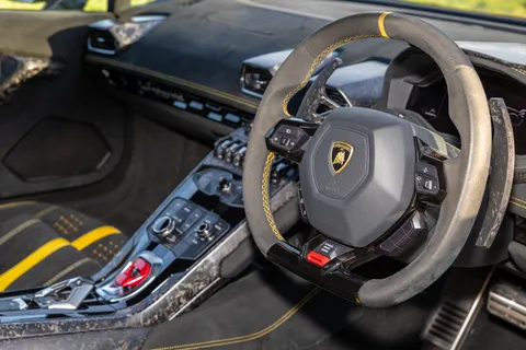 V333AJS Lamborghini Huracan LP 640-4 Performante 2dr LDF Thumbnail #25