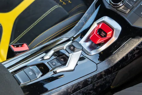 V333AJS Lamborghini Huracan LP 640-4 Performante 2dr LDF Thumbnail #32