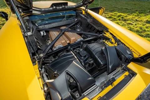 V333AJS Lamborghini Huracan LP 640-4 Performante 2dr LDF Thumbnail #41