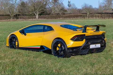 V333AJS Lamborghini Huracan LP 640-4 Performante 2dr LDF Thumbnail #12