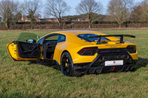 V333AJS Lamborghini Huracan LP 640-4 Performante 2dr LDF Thumbnail #10