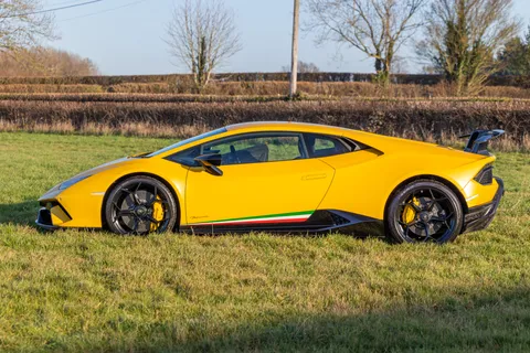 V333AJS Lamborghini Huracan LP 640-4 Performante 2dr LDF Thumbnail #5