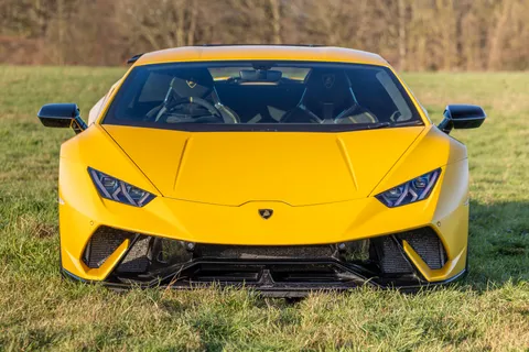 V333AJS Lamborghini Huracan LP 640-4 Performante 2dr LDF Thumbnail #2