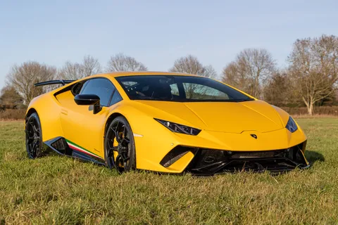 V333AJS Lamborghini Huracan LP 640-4 Performante 2dr LDF Thumbnail #1