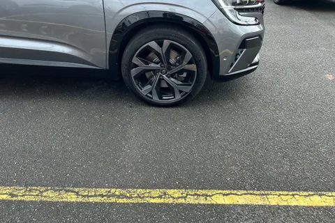 BN73ZKG Renault Austral E-Tech FHEV Iconic Esprit Alpine 5dr Auto 4C Thumbnail #38