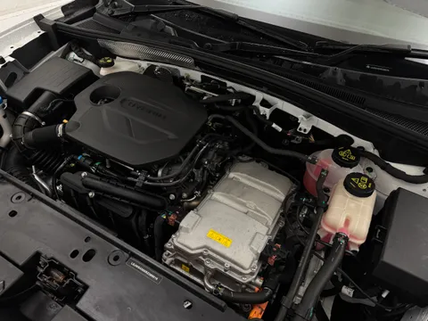 DL74FWP Mg Motor Uk Zs 1.5 Hybrid+ SE 5dr Auto Thumbnail #27