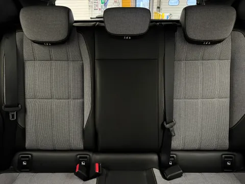 DL73WXU Renault Megane E-Tech EV60 160kW Techno 60kWh Optimum Charge 5dr Auto Thumbnail #15