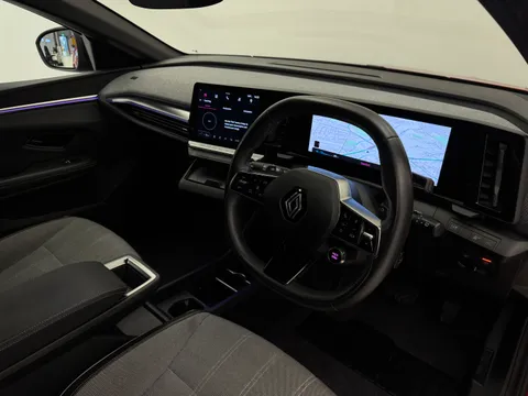 DL73WXU Renault Megane E-Tech EV60 160kW Techno 60kWh Optimum Charge 5dr Auto Thumbnail #18