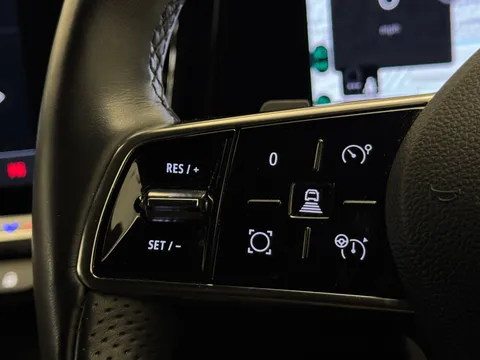 DL73WXU Renault Megane E-Tech EV60 160kW Techno 60kWh Optimum Charge 5dr Auto Thumbnail #19