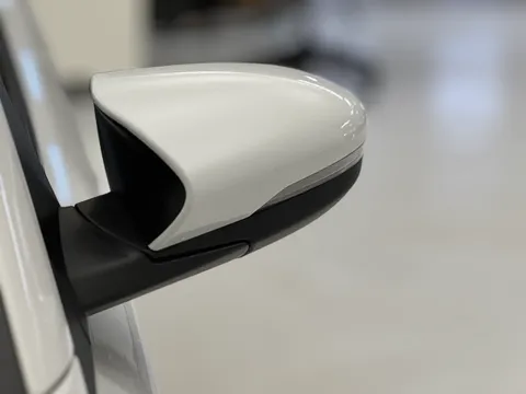 EA25YXK Hyundai i20 1.0T GDi Premium 5dr DCT Thumbnail #31