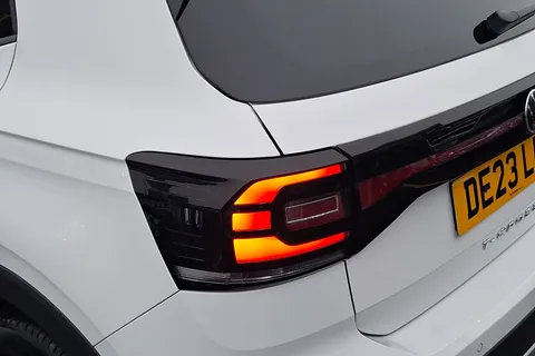 DE23LFU Volkswagen T-Cross 1.0 TSI 110 Black Edition 5dr DSG Thumbnail #17