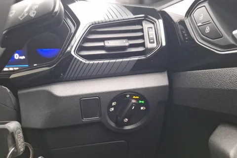 DE23LFU Volkswagen T-Cross 1.0 TSI 110 Black Edition 5dr DSG Thumbnail #35