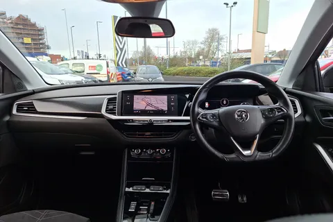 FG73AHL Vauxhall Grandland 1.2 Turbo Ultimate 5dr Auto Thumbnail #4